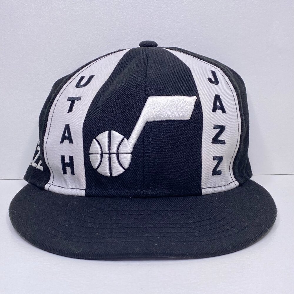 Utah Jazz NBA Hat Cap Black White Logo New Era Fitted Size 7